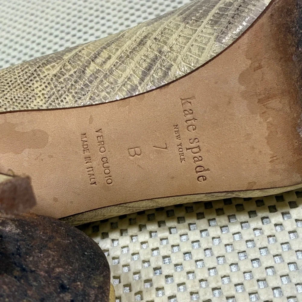 Kate Spade New York Billie Peep Toe Heels Gold Snakeskin‎ Leather Pumps Size 7